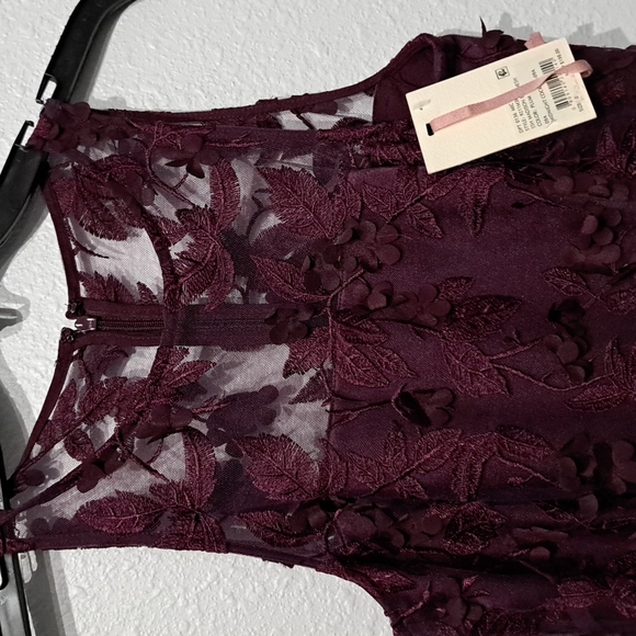 Alex Marie Madison 3D Floral Embroidered Mesh Sleeveless A-line Dress - Picture 7 of 12